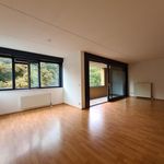 Huur 4 slaapkamer appartement van 66 m² in Malpertuis