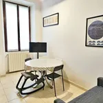 Rent 2 bedroom apartment of 50 m² in Milano