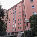 Rent 4 bedroom apartment in Milan