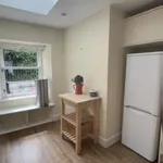 Rent 3 bedroom flat in Edinburgh  North