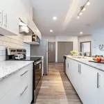 Appartement de 785 m² avec 2 chambre(s) en location à Edmonton