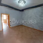 Appartamento in affitto a Frattamaggiore via della Vittoria, non arredato/vuoto, giardino privato, terrazzo - TrovaCasa