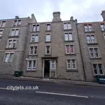 Rent 2 bedroom flat in Dundee