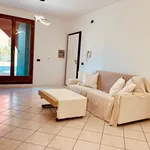 Rent 5 bedroom apartment of 87 m² in Padova