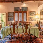 Rent 7 bedroom apartment of 160 m² in Lucca