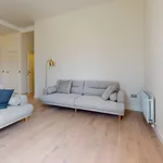 Rent 2 bedroom apartment of 89 m² in Dublin