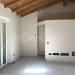 Rent 2 bedroom apartment of 75 m² in Vaprio d'Adda