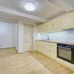 Pronajměte si 3 ložnic/e byt o rozloze 63 m² v Plzeň