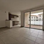 Rent 3 bedroom apartment of 67 m² in Castanet-Tolosan