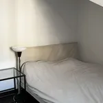 Rent a room of 110 m² in lisbon