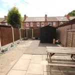 Rent 2 bedroom house in Selby