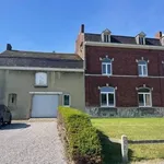  maison avec 4 chambre(s) en location à HAM-SUR-SAMBRE