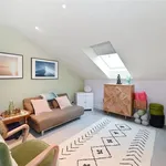 Rent 3 bedroom flat in London