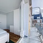 Appartement de 68 m² avec 3 chambre(s) en location à Paris