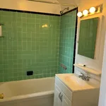 Rent 1 bedroom apartment in Queens