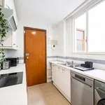 Rent a room of 202 m² in Madrid