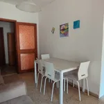 Rent 3 bedroom apartment of 105 m² in Padova