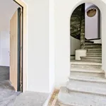 Rent 5 bedroom house of 453 m² in Roma