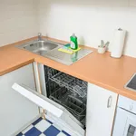 Miete 1 Schlafzimmer wohnung von 550 m² in Vienna