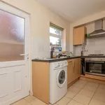 Rent 3 bedroom flat in West Midlands