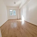 Pronajměte si 3 ložnic/e byt o rozloze 1280 m² v Praha