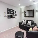 Rent 1 bedroom flat in Stoke-on-Trent