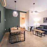 Rent 1 bedroom apartment of 25 m² in Barcelona