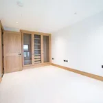 Rent 3 bedroom flat in London