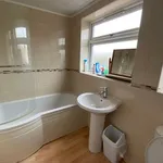 Rent 8 bedroom house in East Midlands