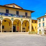 Rent 2 bedroom apartment of 70 m² in Pistoia