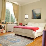 Rent 4 bedroom house in Etterbeek