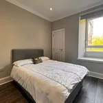 Rent 2 bedroom flat in Glasgow