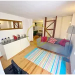 Rent 1 bedroom apartment of 30 m² in Lisbon