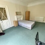 Rent 4 bedroom flat in Edinburgh