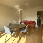 Appartement de 68 m² avec 3 chambre(s) en location à Sèvres