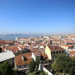 Rent 4 bedroom apartment in Lisbon