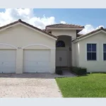 Rent 3 bedroom house of 184 m² in Miami-Dade County