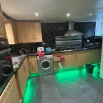 Rent 8 bedroom apartment in Yorkshire And The Humber