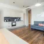 Rent 3 bedroom apartment of 1076 m² in vienna