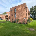 Rent 2 bedroom flat of 66 m² in Malvern Hills