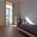 Rent a room in lisbon