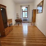 Rent 4 bedroom apartment of 80 m² in Prague