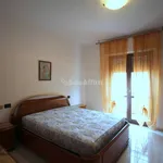 Rent 2 bedroom apartment of 95 m² in Lecco