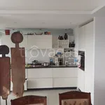 Rent 8 bedroom house of 320 m² in Rapallo