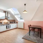 Rent 4 bedroom apartment of 14 m² in Frankfurt