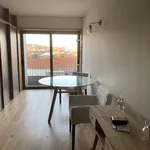 Rent 1 bedroom apartment of 45 m² in Porto