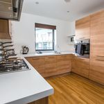 Rollason Way, Brentwood - Amsterdam Apartments for Rent