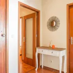 Rent 3 bedroom apartment in Porto