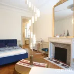 Rent 5 bedroom apartment of 184 m² in Paris 8 - Avenue de Wagram