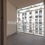 Rent 4 bedroom apartment of 130 m² in Milano